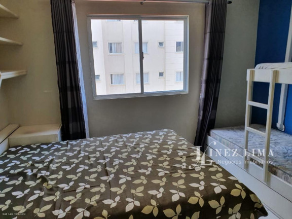 Imagem Imóvel com 3 Quartos para Temporada, 80 m² em Meia Praia - Itapema Imagem Imóvel com 3 Quartos para Temporada, 80 m² em Meia Praia - Itapema