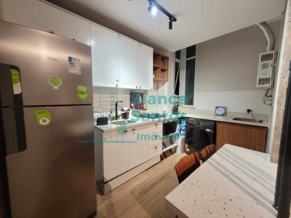 Imagem Apartamento com 2 Quartos à Venda, 50 m² em Copacabana - Rio De Janeiro Imagem Apartamento com 2 Quartos à Venda, 50 m² em Copacabana - Rio De Janeiro