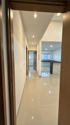 Imagem Casa com 3 Quartos à Venda, 117 m² em Setor Garavelo - Goiânia Imagem Casa com 3 Quartos à Venda, 117 m² em Setor Garavelo - Goiânia