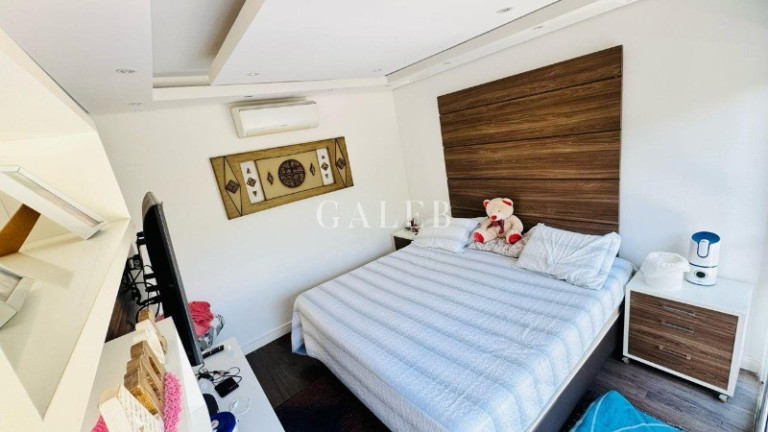 Imagem Casa com 3 Quartos à Venda, 222 m² em Condomínio Terras De Atibaia I - Atibaia Imagem Casa com 3 Quartos à Venda, 222 m² em Condomínio Terras De Atibaia I - Atibaia