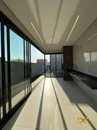 Casa de Condomínio com 3 Quartos à Venda, 175 m² em Condomínio Belvedere Ii - Cuiabá