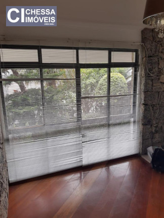 Imagem Sobrado com 3 Quartos à Venda, 600 m² em Centro - Itajaí Imagem Sobrado com 3 Quartos à Venda, 600 m² em Centro - Itajaí