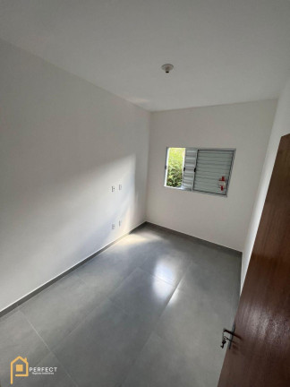 Imagem Casa com 2 Quartos à Venda, em Residencial Estoril - Taubaté Imagem Casa com 2 Quartos à Venda, em Residencial Estoril - Taubaté