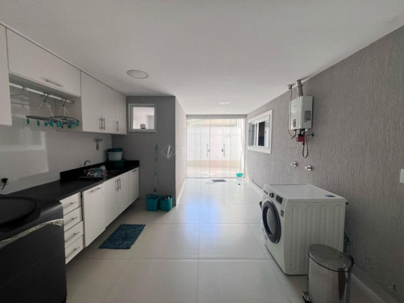Imagem Casa de Condomínio com 4 Quartos à Venda, 250 m² em Recreio Dos Bandeirantes - Rio De Janeiro