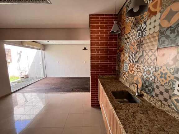 Imagem Casa com 3 Quartos à Venda, 140 m² em Ribeirão Do Lipa - Cuiabá Imagem Casa com 3 Quartos à Venda, 140 m² em Ribeirão Do Lipa - Cuiabá