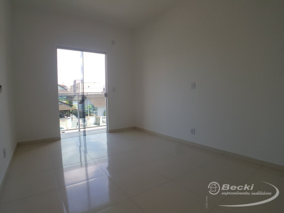 Imagem Casa com 2 Quartos para Alugar, 69 m² em Vila Nova - Joinville Imagem Casa com 2 Quartos para Alugar, 69 m² em Vila Nova - Joinville