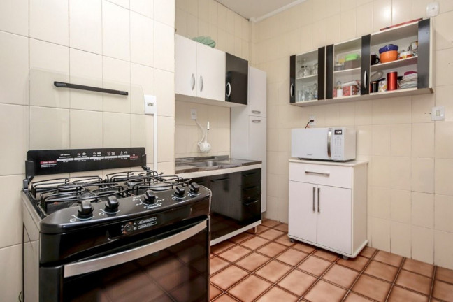 Imagem Imóvel com 3 Quartos à Venda, 98 m² em Petrópolis - Porto Alegre Imagem Imóvel com 3 Quartos à Venda, 98 m² em Petrópolis - Porto Alegre