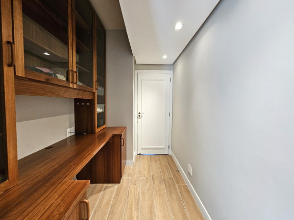 Imagem Apartamento com 3 Quartos à Venda, 166 m² em São João - Porto Alegre Imagem Apartamento com 3 Quartos à Venda, 166 m² em São João - Porto Alegre