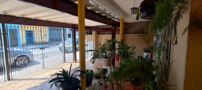 Imagem Casa com 3 Quartos à Venda, 187 m² em Vila Cleonice - São Paulo