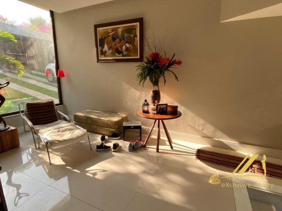 Imagem Casa com 5 Quartos à Venda, em Jaguaribe - Salvador Imagem Casa com 5 Quartos à Venda, em Jaguaribe - Salvador