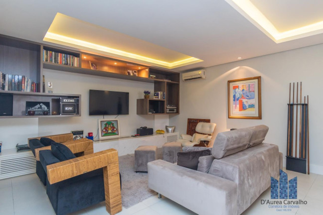 Imagem Casa com 5 Quartos à Venda, 720 m² em Pacaembu - São Paulo Imagem Casa com 5 Quartos à Venda, 720 m² em Pacaembu - São Paulo