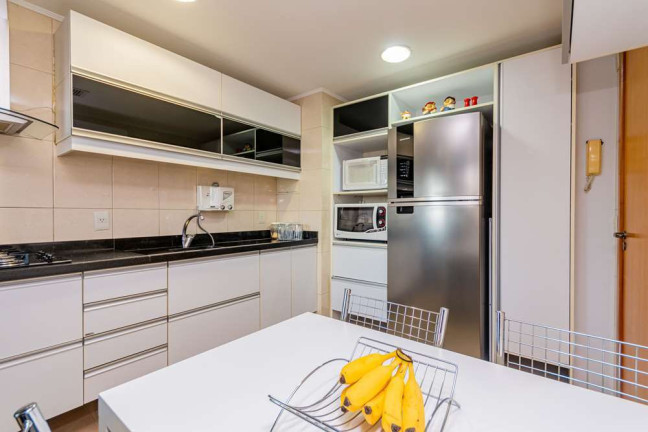 Imagem Apartamento com 3 Quartos à Venda, 103 m² em Menino Deus - Porto Alegre Imagem Apartamento com 3 Quartos à Venda, 103 m² em Menino Deus - Porto Alegre