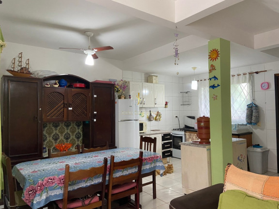 Imagem Sobrado com 3 Quartos para Temporada, em Brejatuba - Guaratuba Imagem Sobrado com 3 Quartos para Temporada, em Brejatuba - Guaratuba
