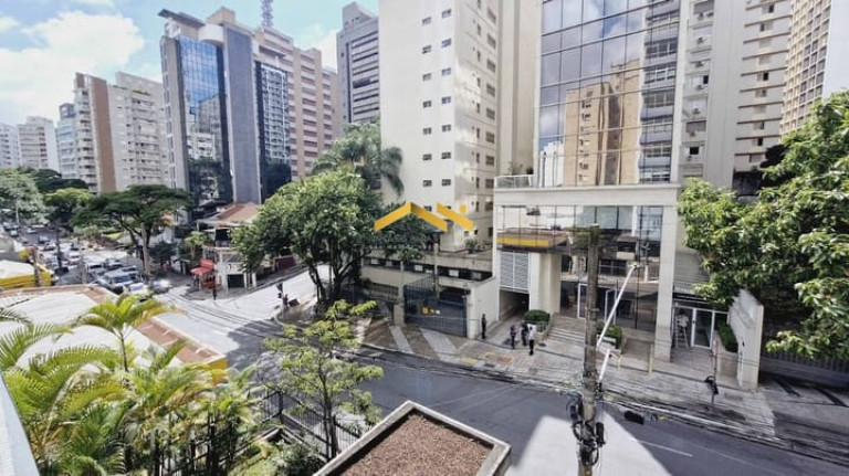Imagem Apartamento com 3 Quartos à Venda, 190 m² em Jardim Paulista - São Paulo