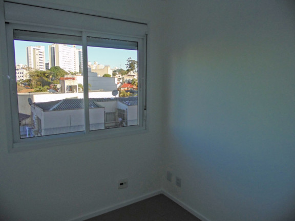 Imagem Apartamento com 3 Quartos à Venda, 71 m² em Passo Da Areia - Porto Alegre