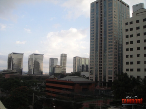 Imagem Apartamento com 3 Quartos à Venda,  em Alphaville - Alphaville