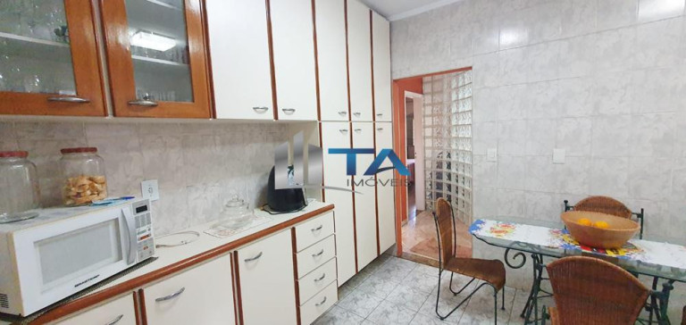Imagem Casa com 4 Quartos à Venda, 220 m² em Jardim Aurélia - Campinas Imagem Casa com 4 Quartos à Venda, 220 m² em Jardim Aurélia - Campinas