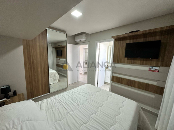 Imagem Apartamento com 2 Quartos à Venda, 65 m² em Gravatá - Navegantes