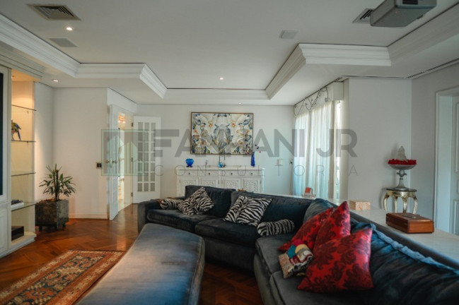 Imagem Imóvel com 4 Quartos à Venda, 770 m² em Jardim Paulista - São Paulo Imagem Imóvel com 4 Quartos à Venda, 770 m² em Jardim Paulista - São Paulo