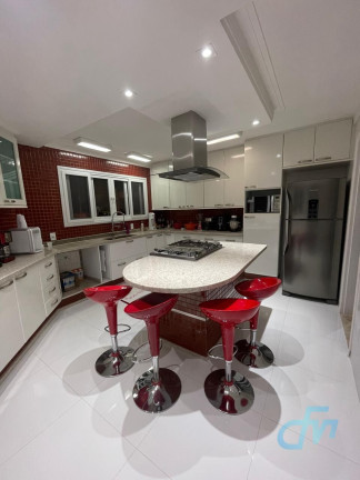 Imagem Sobrado com 3 Quartos à Venda, 300 m² em Parque Residencial Itapeti - Mogi Das Cruzes Imagem Sobrado com 3 Quartos à Venda, 300 m² em Parque Residencial Itapeti - Mogi Das Cruzes