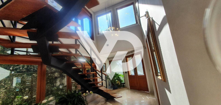 Imagem Casa com 4 Quartos à Venda, 430 m² em Empresarial 18 Do Forte - Barueri Imagem Casa com 4 Quartos à Venda, 430 m² em Empresarial 18 Do Forte - Barueri