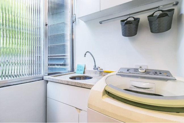 Imagem Apartamento com 1 Quarto à Venda, 22 m² em Floresta - Porto Alegre Imagem Apartamento com 1 Quarto à Venda, 22 m² em Floresta - Porto Alegre