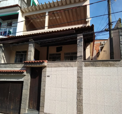 Imagem Casa com 4 Quartos à Venda, 200 m² em Taquara - Rio De Janeiro Imagem Casa com 4 Quartos à Venda, 200 m² em Taquara - Rio De Janeiro