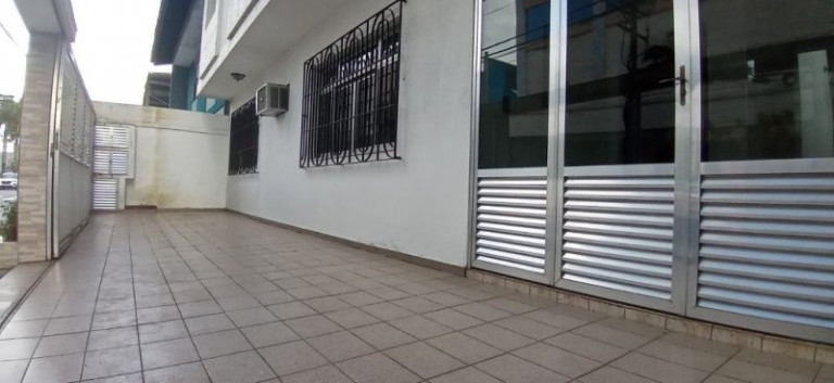 Imagem Casa com 3 Quartos para Alugar, 200 m² em Aparecida - Santos Imagem Casa com 3 Quartos para Alugar, 200 m² em Aparecida - Santos