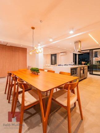 Imagem Casa com 4 Quartos à Venda, 302 m² em Alphaville - Santana De Parnaíba Imagem Casa com 4 Quartos à Venda, 302 m² em Alphaville - Santana De Parnaíba