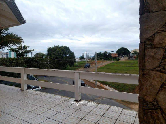 Imagem Sobrado com 4 Quartos à Venda, 176 m² em Centro - Barra Velha Imagem Sobrado com 4 Quartos à Venda, 176 m² em Centro - Barra Velha