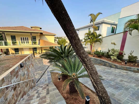 Imagem Casa com 4 Quartos à Venda, 900 m² em Garças - Belo Horizonte