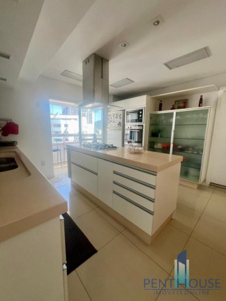 Imagem Apartamento com 3 Quartos à Venda, 279 m² em Centro - Balneário Camboriú
