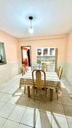 Imagem Casa com 6 Quartos à Venda, 160 m² em Conjunto Ceará - Fortaleza Imagem Casa com 6 Quartos à Venda, 160 m² em Conjunto Ceará - Fortaleza