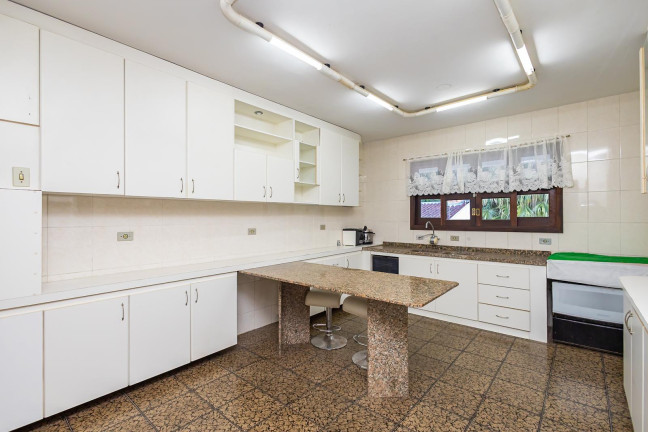 Imagem Casa com 4 Quartos para Alugar, 470 m² em Abranches - Curitiba Imagem Casa com 4 Quartos para Alugar, 470 m² em Abranches - Curitiba