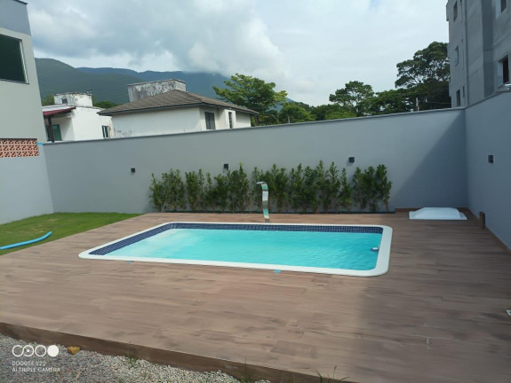 Imagem Casa com 2 Quartos à Venda, 130 m² em Praia De Fora - Palhoça