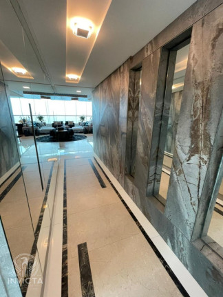 Imagem Cobertura com 7 Quartos à Venda, 600 m² em Barra Sul - Balneário Camboriú Imagem Cobertura com 7 Quartos à Venda, 600 m² em Barra Sul - Balneário Camboriú