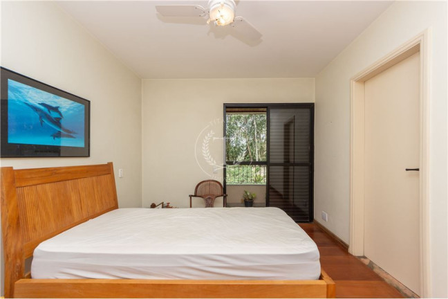 Imagem Apartamento com 4 Quartos à Venda, 270 m² em São Paulo Imagem Apartamento com 4 Quartos à Venda, 270 m² em São Paulo