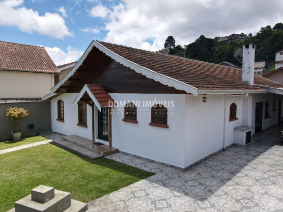 Casa com 4 Quartos à Venda, 183 m² em Região Da Abernéssia - Campos Do Jordão