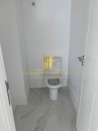 Imagem Apartamento com 3 Quartos à Venda, 151 m² em Centro - Balneário Camboriú Imagem Apartamento com 3 Quartos à Venda, 151 m² em Centro - Balneário Camboriú
