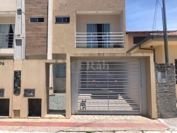 Imagem Casa com 2 Quartos à Venda, 83 m² em Centro - Itajaí Imagem Casa com 2 Quartos à Venda, 83 m² em Centro - Itajaí