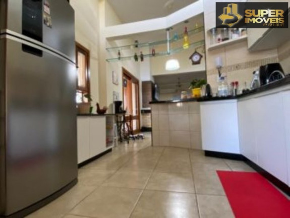 Imagem Casa com 3 Quartos à Venda, 450 m² em Laranjal - Pelotas Imagem Casa com 3 Quartos à Venda, 450 m² em Laranjal - Pelotas