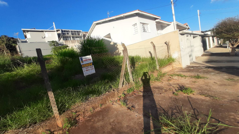 Imagem Terreno à Venda, 300 m² em Jardim Primavera - Bragança Paulista Imagem Terreno à Venda, 300 m² em Jardim Primavera - Bragança Paulista