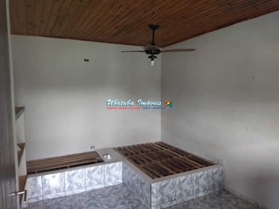 Imagem Casa com 1 Quarto à Venda, 211 m² em Perequê Mirim - Ubatuba