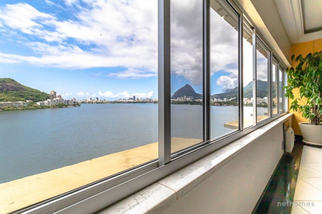 Imagem Apartamento com 4 Quartos à Venda, 567 m² em Lagoa - Rio De Janeiro Imagem Apartamento com 4 Quartos à Venda, 567 m² em Lagoa - Rio De Janeiro