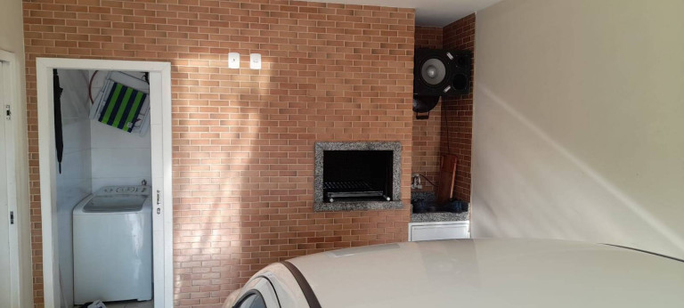 Imagem Casa com 2 Quartos à Venda, 240 m² em Universitário - Tijucas Imagem Casa com 2 Quartos à Venda, 240 m² em Universitário - Tijucas