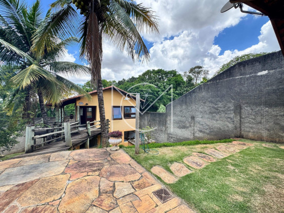 Imagem Casa com 3 Quartos à Venda, 395 m² em Bandeirantes (pampulha) - Belo Horizonte