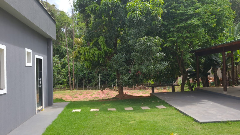 Imagem Imóvel com 2 Quartos à Venda, 2.200 m²