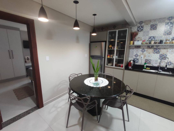 Imagem Casa com 2 Quartos à Venda, 330 m² em Salinas - Balneário Barra Do Sul Imagem Casa com 2 Quartos à Venda, 330 m² em Salinas - Balneário Barra Do Sul