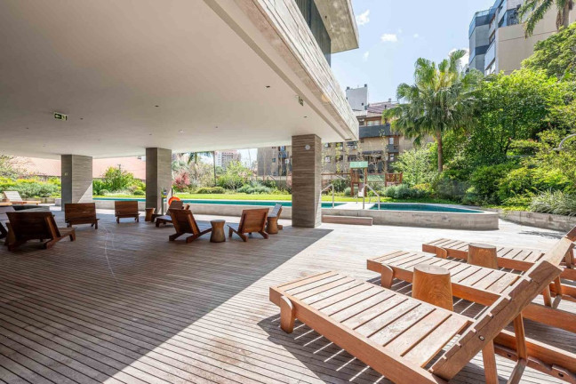 Imagem Apartamento com 3 Quartos à Venda, 317 m² em Petrópolis - Porto Alegre Imagem Apartamento com 3 Quartos à Venda, 317 m² em Petrópolis - Porto Alegre