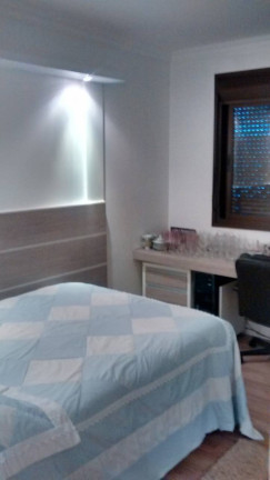 Imagem Apartamento com 3 Quartos à Venda, 140 m² em Centro - Florianópolis Imagem Apartamento com 3 Quartos à Venda, 140 m² em Centro - Florianópolis